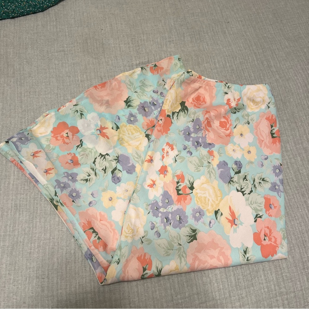 Vintage midi skirt